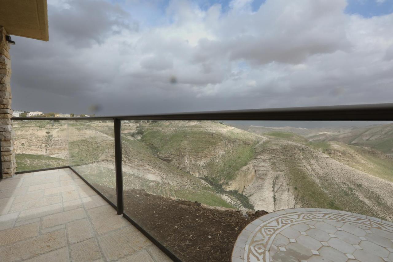 Genesis Land Desert Hospitality Kfar Adumim Exterior photo