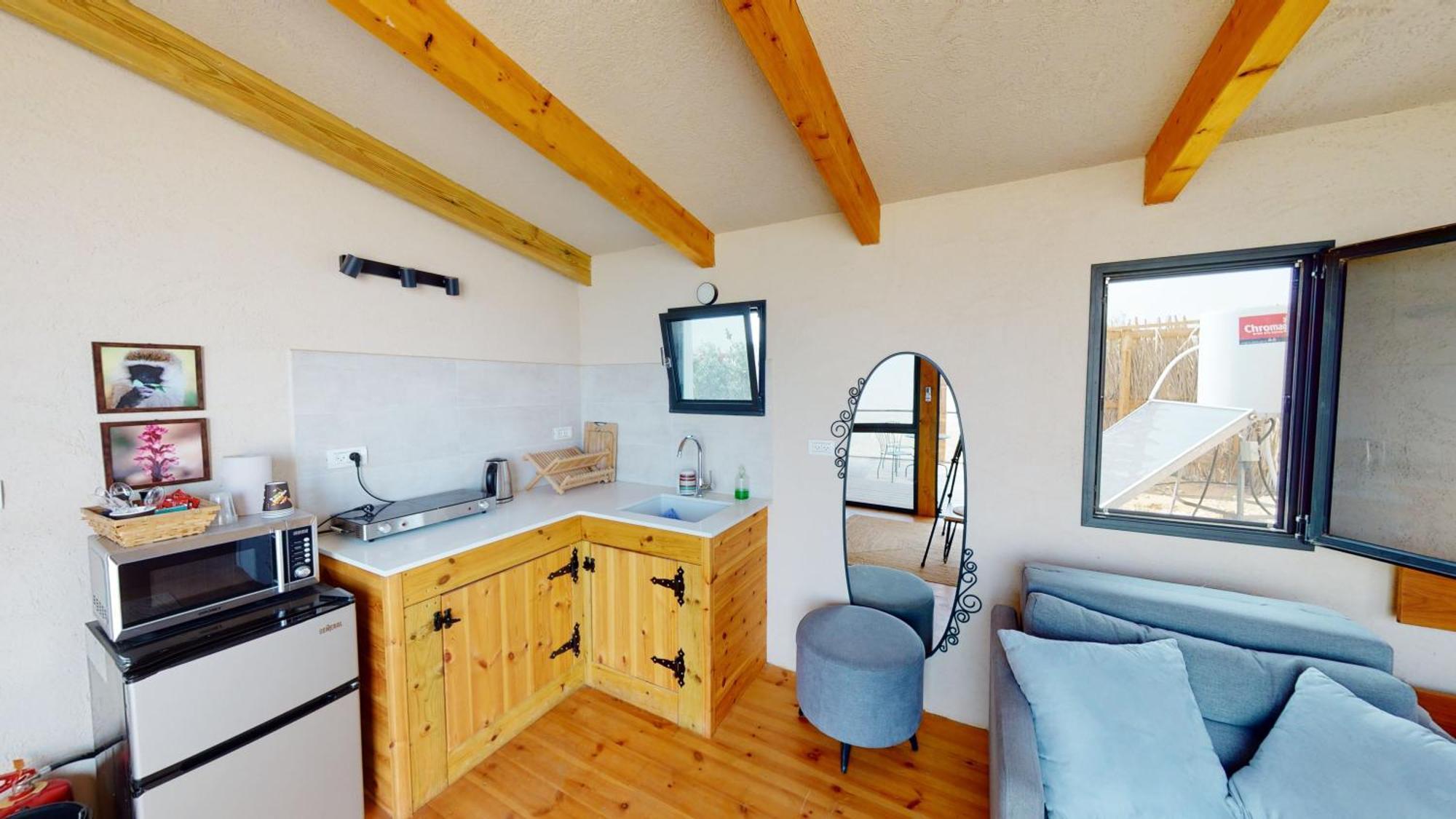 Genesis Land Desert Hospitality Kfar Adumim Room photo